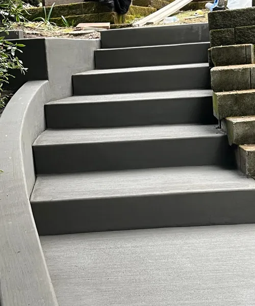 Broom Finish Steps ,retaining Wall And Patio, Integral Concrete Color in Mercer Island 